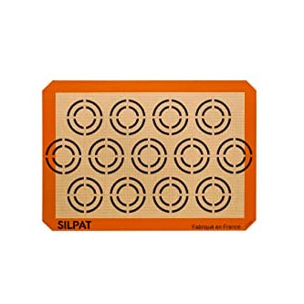 Non-Stick Silicone Baking Mat