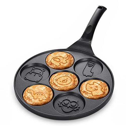 Gigi Hadid Uses This Pancake Pan Every Day For Her 'Very Mom Morning  Routine