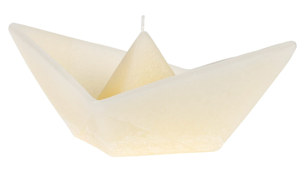 Candela galleggiante a forma di barchetta 
