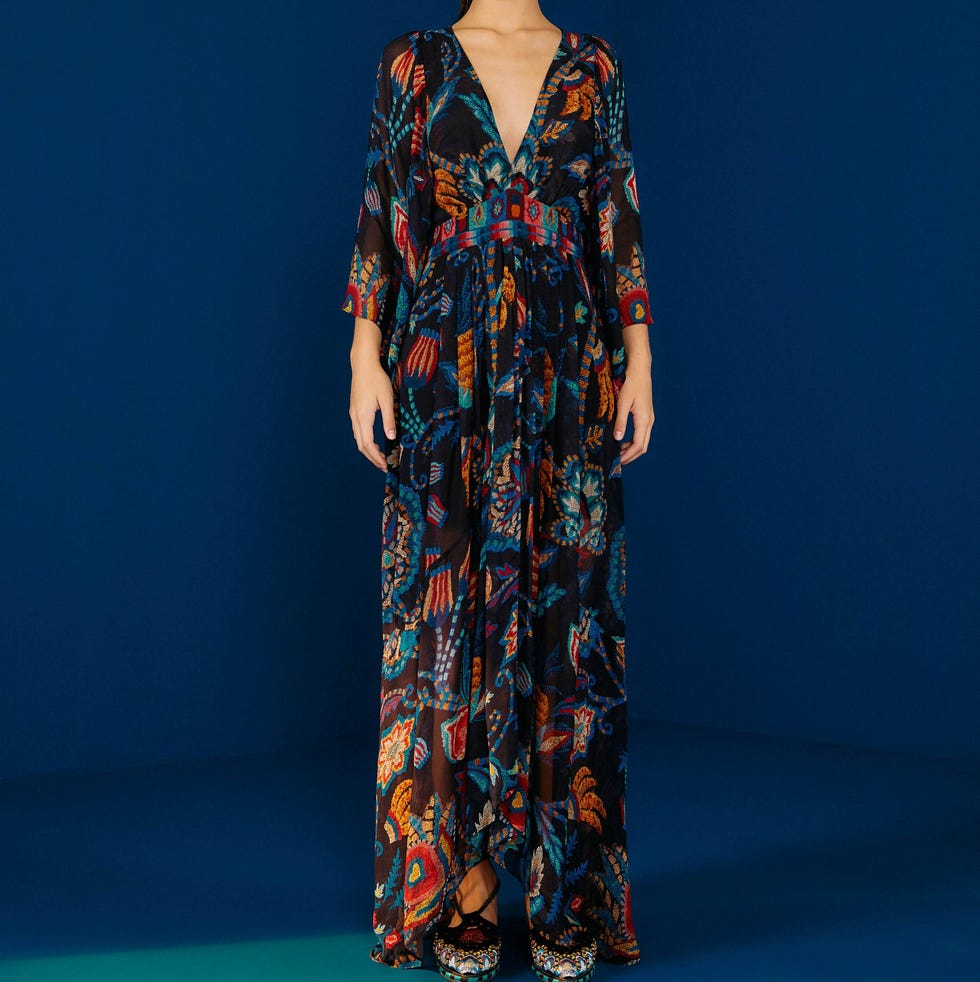 19 Stylish Caftan Dresses 2023 - Best Caftan Dress Styles to Wear 19 Stylish Caftan Dresses 2023 - Best Caftan Dress Styles To Wear