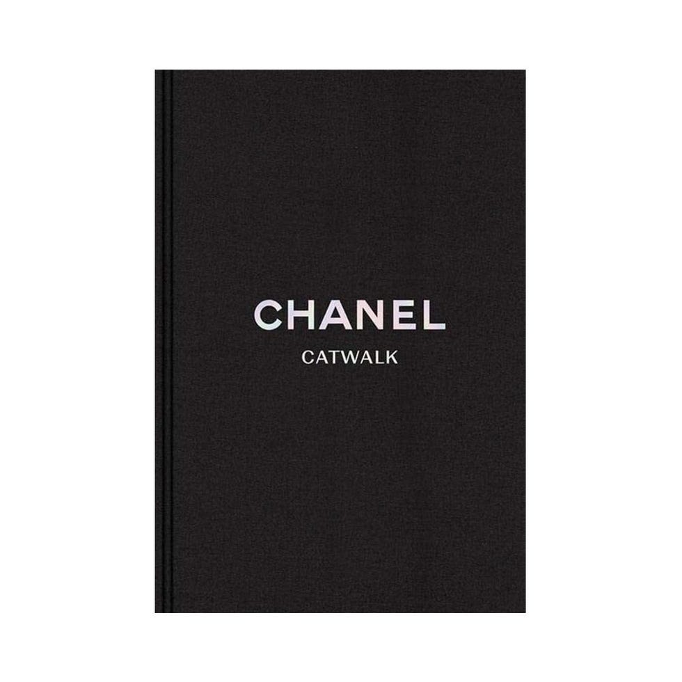 <i>Chanel Catwalk: The Complete Collections</i>