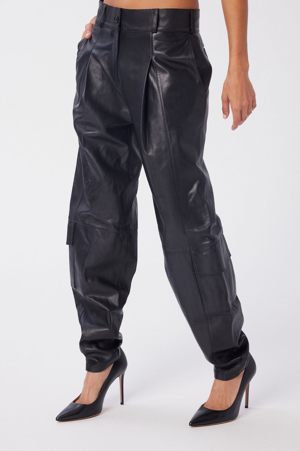 FAUX LEATHER CARGO PANTS - Dark brown