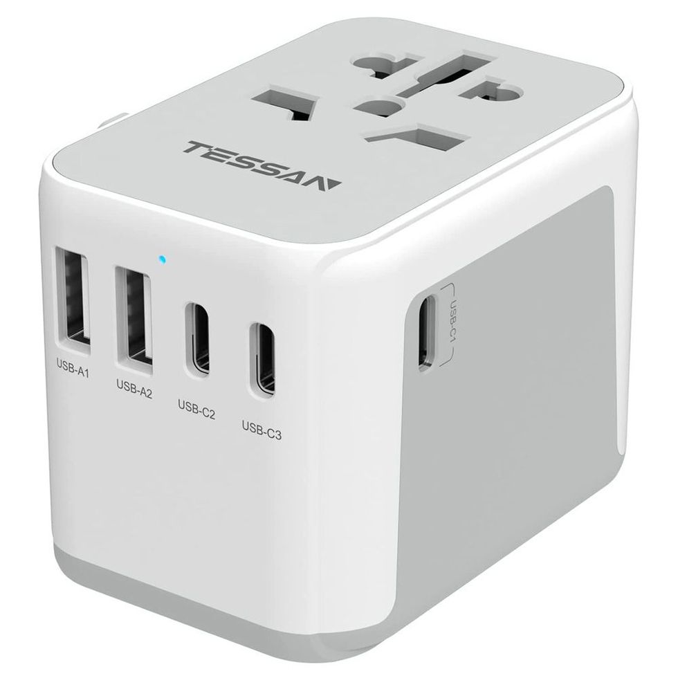 Best Travel Adapters 2024