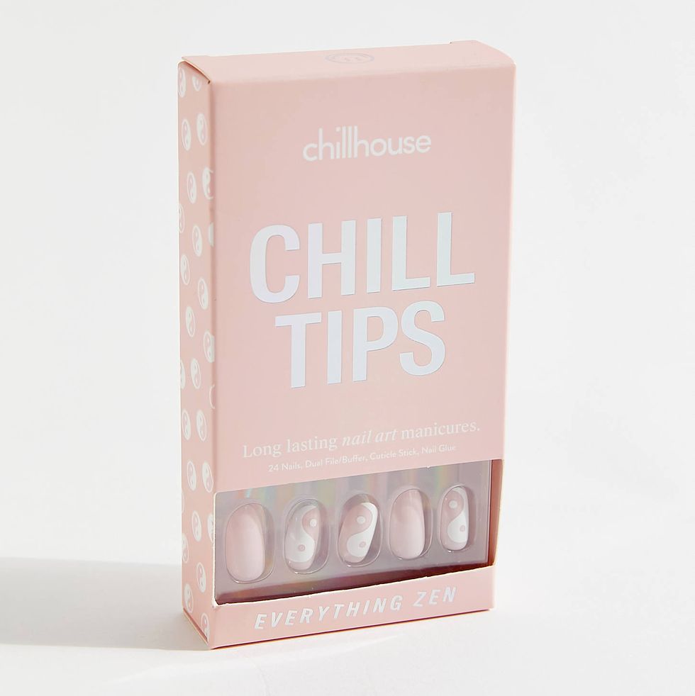 Chill Tips Press-On Manicure Kit