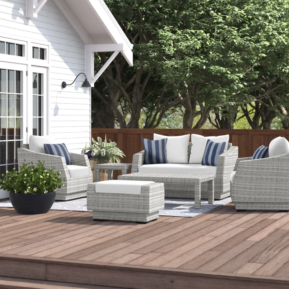6-Piece Outdoor Sectional With Sunbrella Cusions