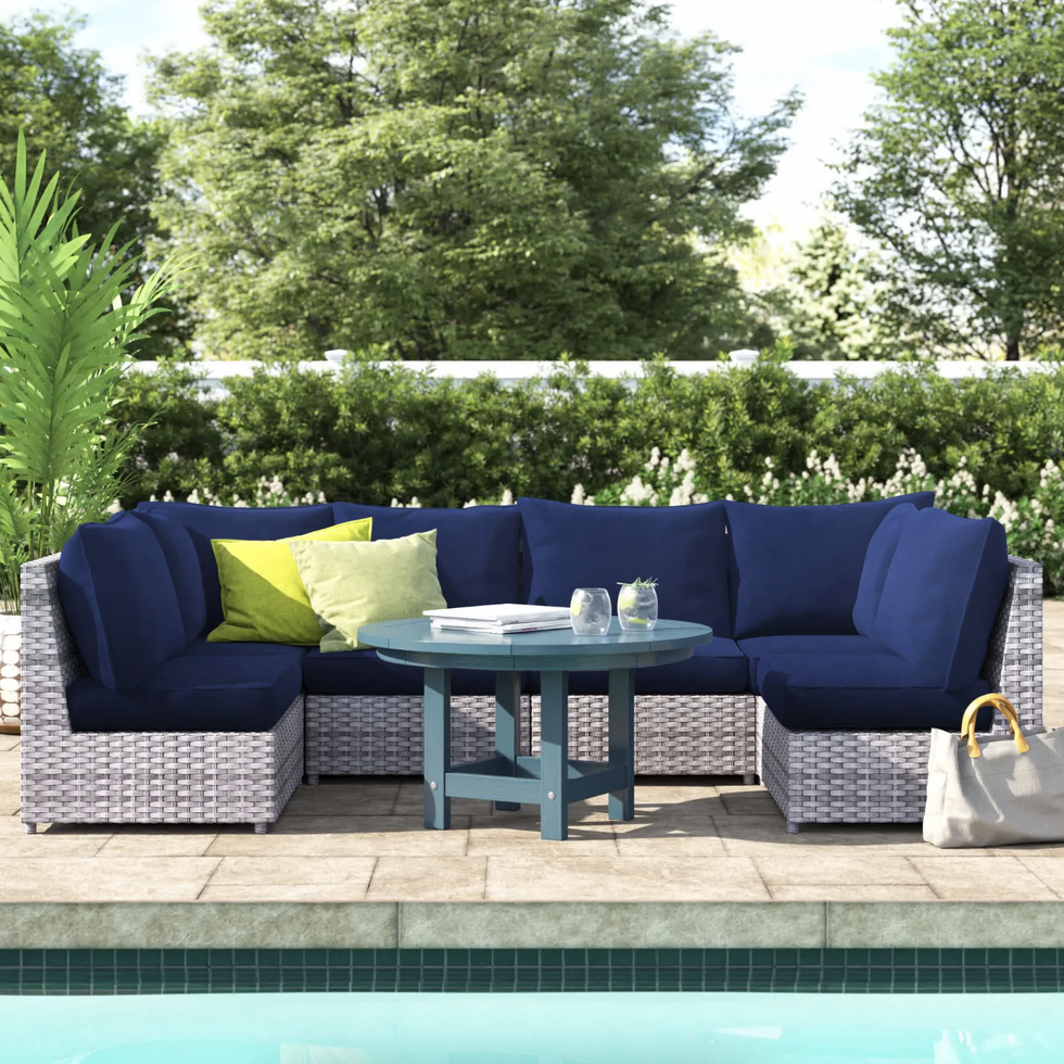 Kordell 118-Inch Outdoor Sectional 