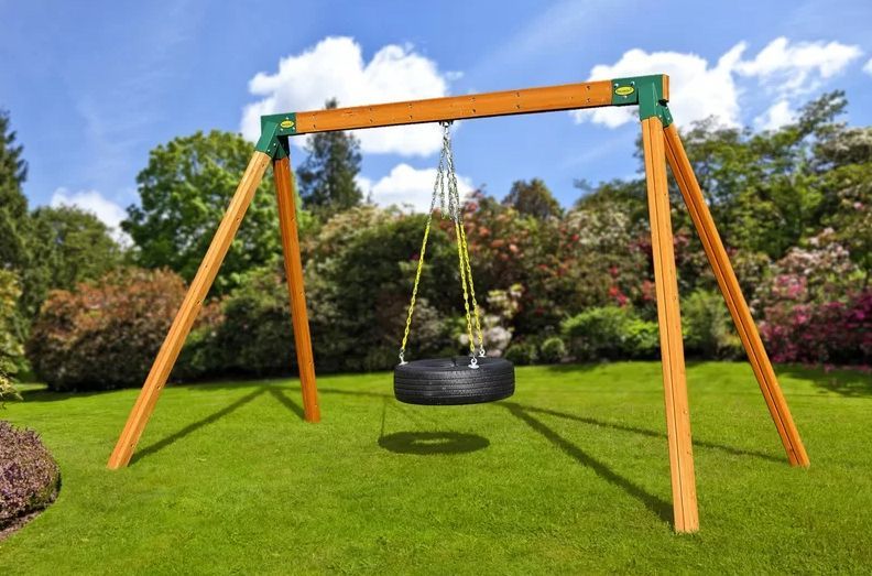 10 Best Swing Sets In 2024 For Your Backyard Shop Our Top Picks   1677018401 Cedar Tire Swing 1677018374 