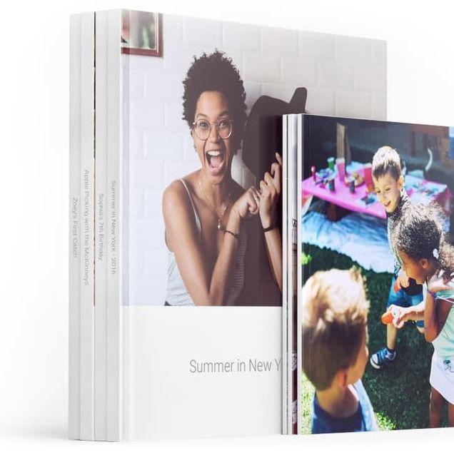 Make your own custom photo books on your desktop