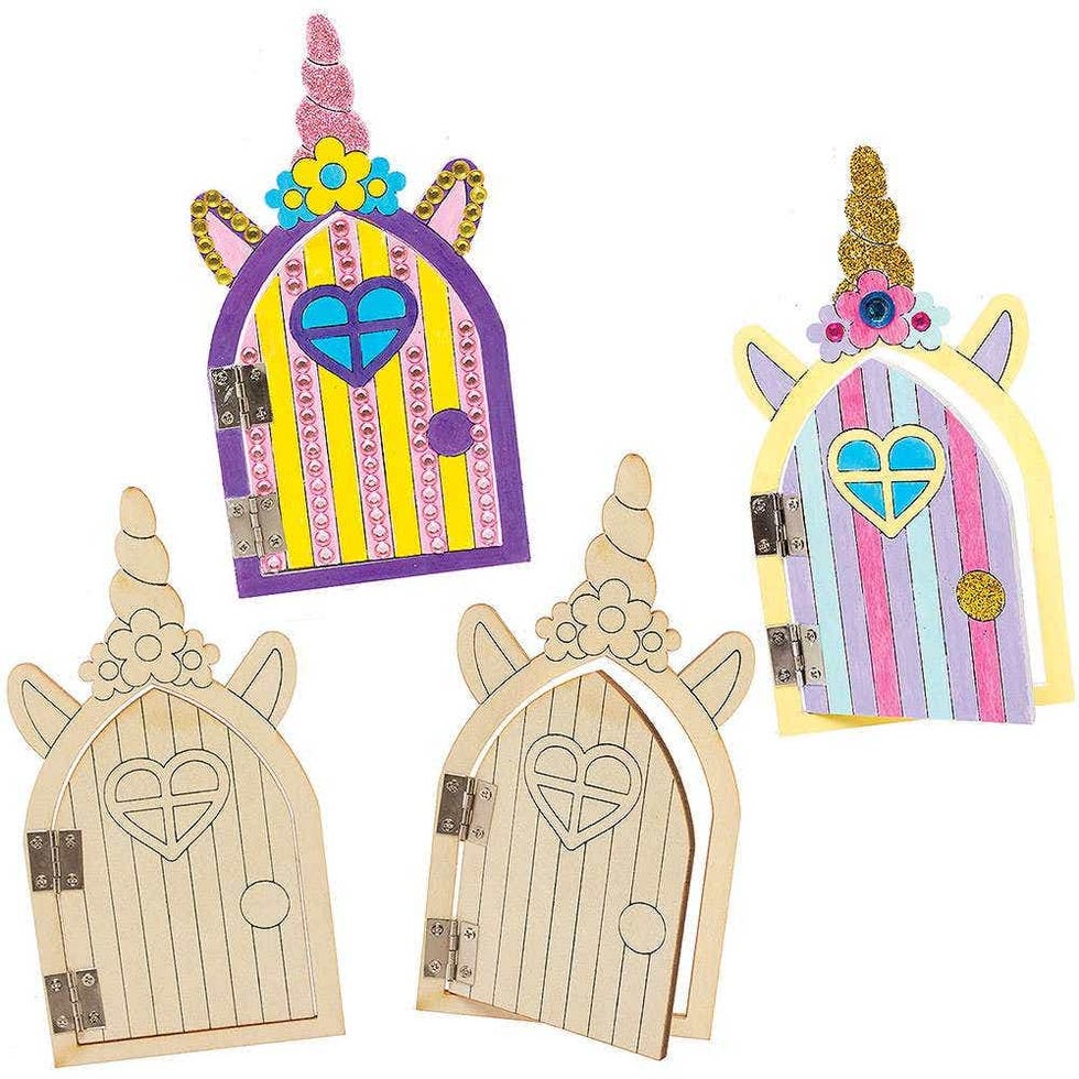 Wooden Door Hangers - Baker Ross