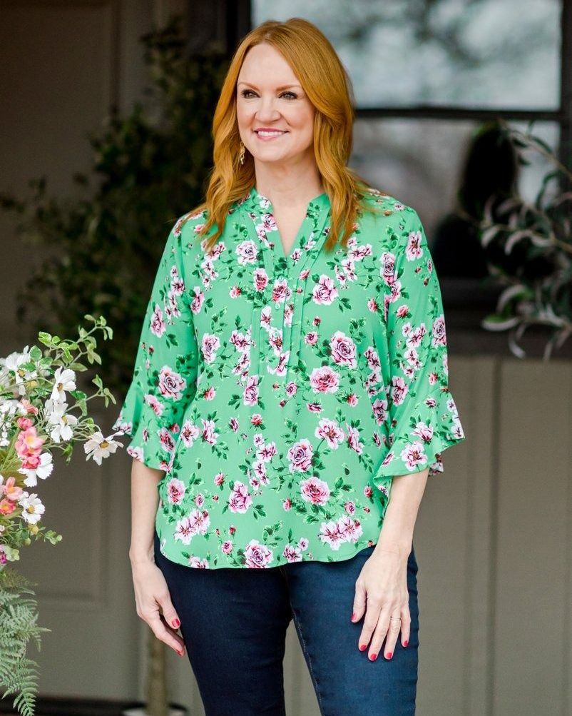 The Pioneer Woman Pleated Ruffle Sleeve Blouse - Simply Green