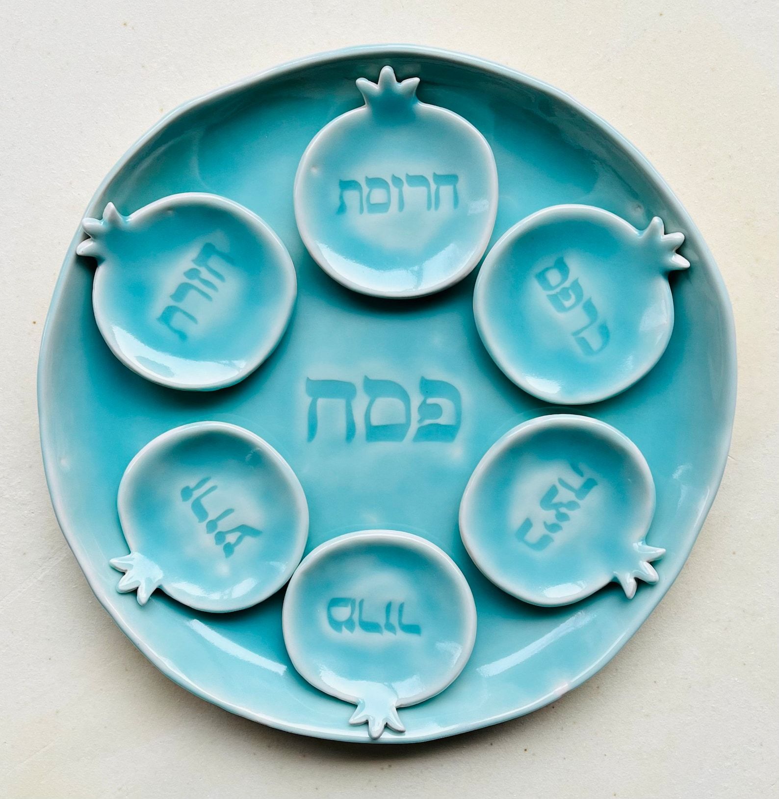 The 15 Best Seder Plates for Passover 2023