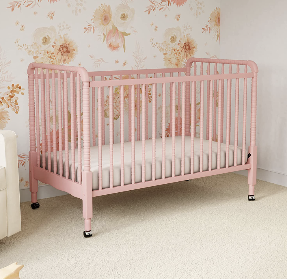 how much weight does a crib hold