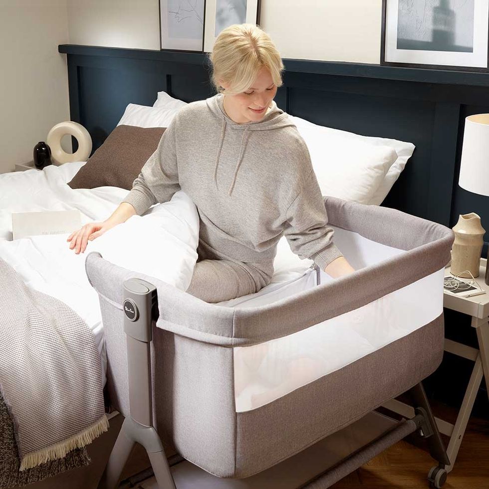 Best next to me cribs and bedside cots for safe sleeping 2024