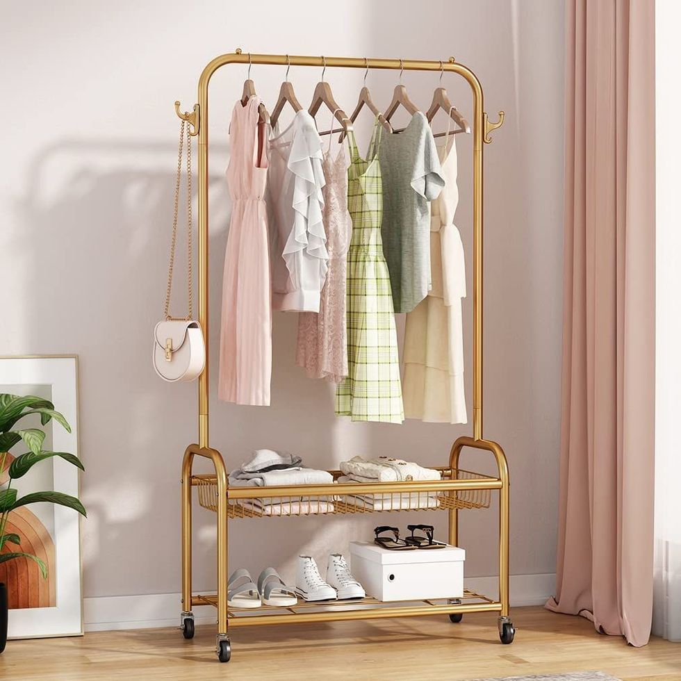 Clothes Rack Gold