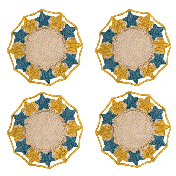 Handwoven Star Iraca Plates, Set of 4 Handwoven Star Iraca Plates, Set of 4