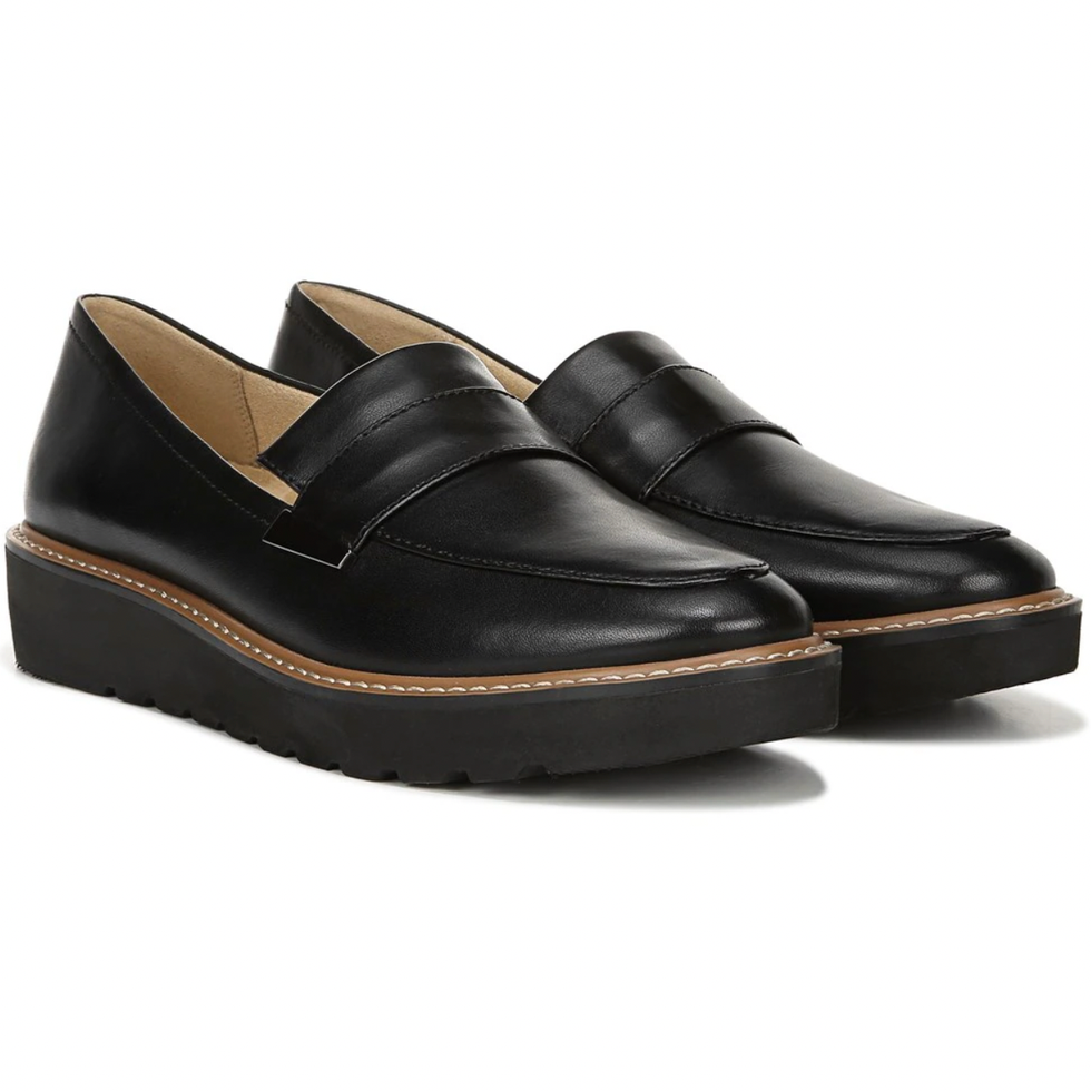 Most Comfortable Women's Shoes For Retail Work 13 Best Comfortable Work Shoes for Women 2024