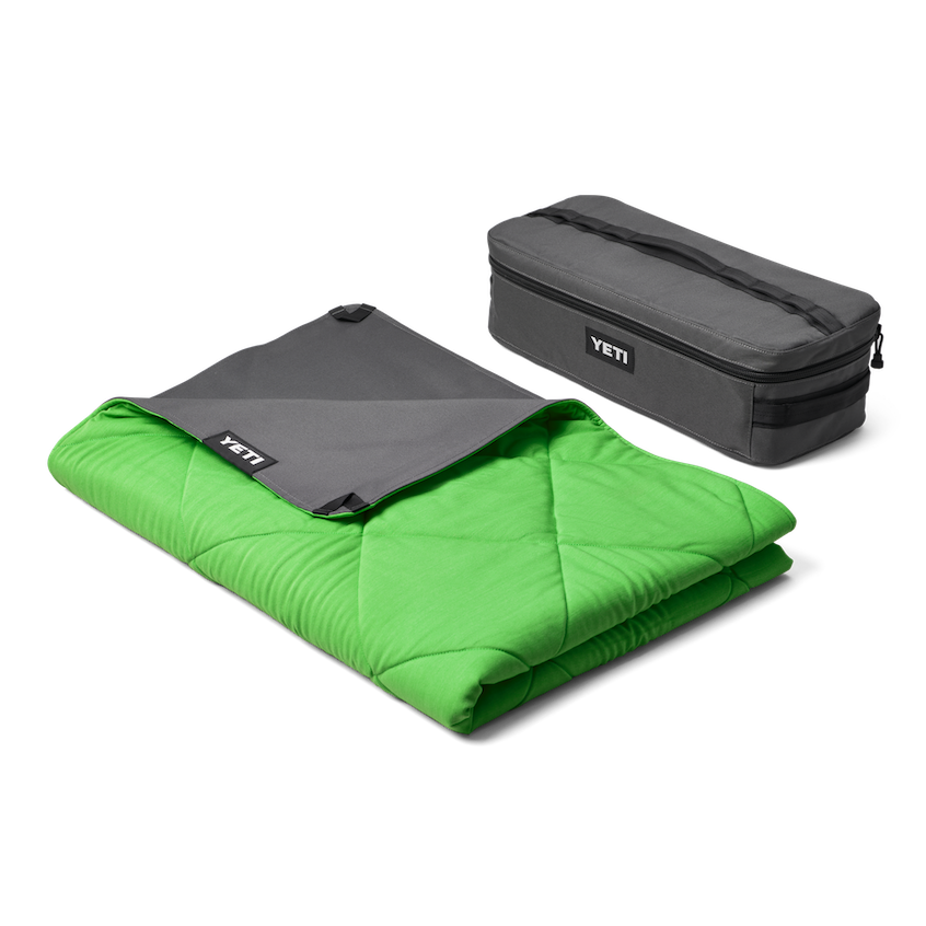 https://hips.hearstapps.com/vader-prod.s3.amazonaws.com/1678464463-W-site_studio_Outdoor_Lowlands_Blanket_Canopy_Green_3qtr_0779_Primary_B_2400x2400.png?crop=1xw:1.00xh;center,top&resize=980:*