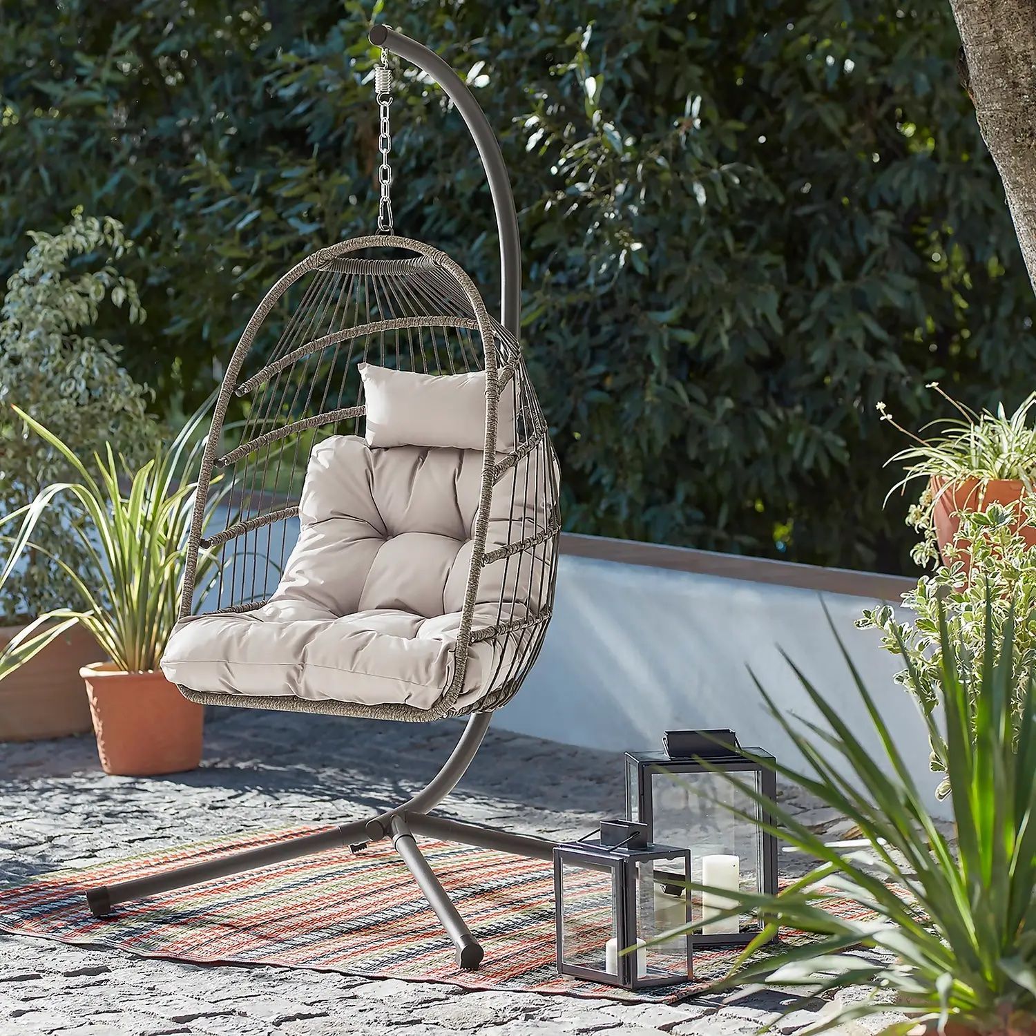 Best garden swing online chair