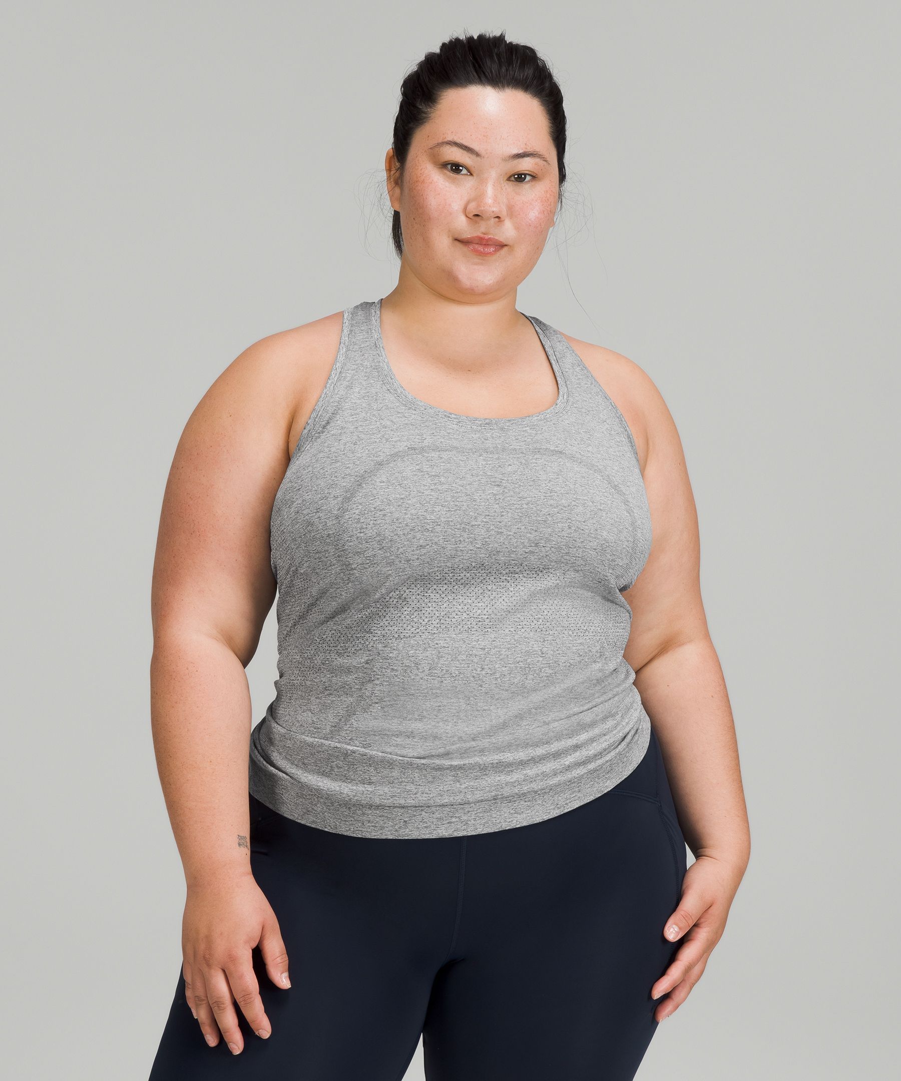 Plus size outlet tank tops