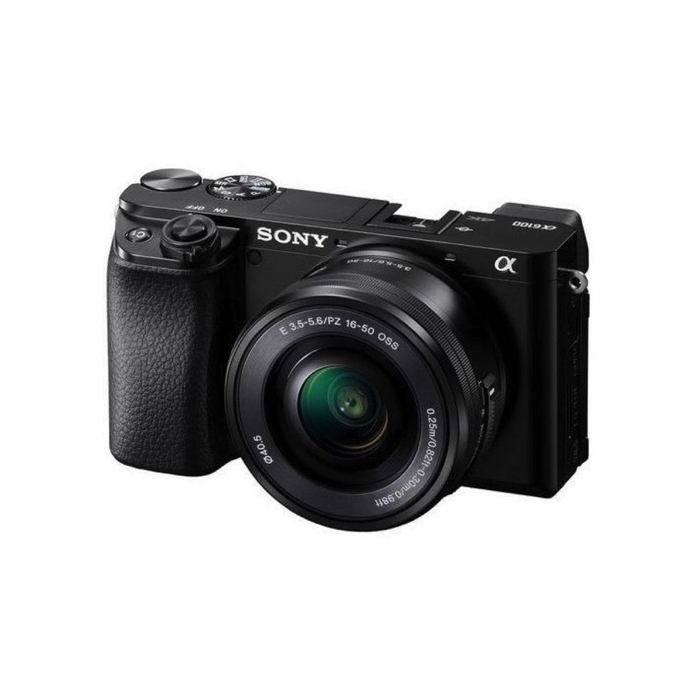 Sony A6100 with 16-50mm Power Zoom Lens