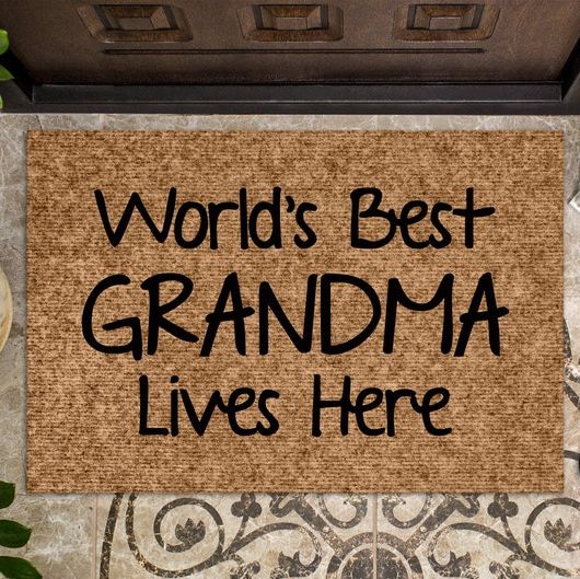 'World's Best Grandma Lives Here' Door Mat 