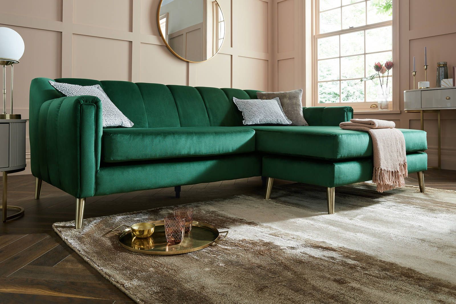 Green velvet sofa 2024 living room