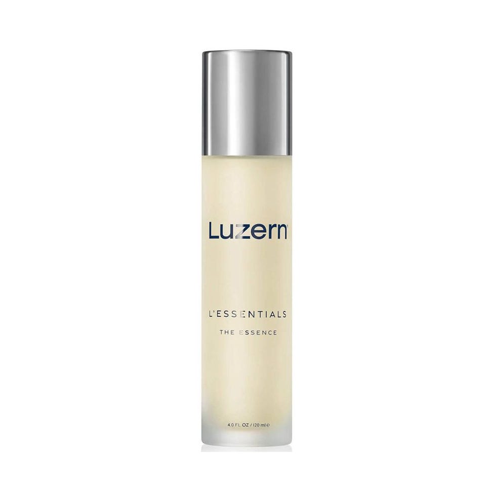 L’Essentials Hydrating Essence Pre-Serum Treatment 