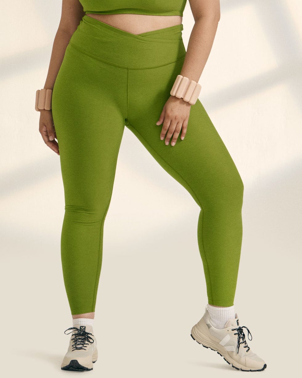 21 Leggings Like Lululemon – Best Lululemon Dupes & Alternatives