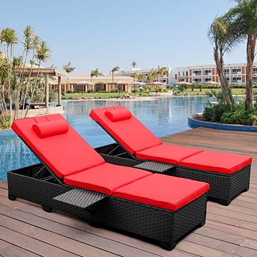 Resort chaise lounge online chairs