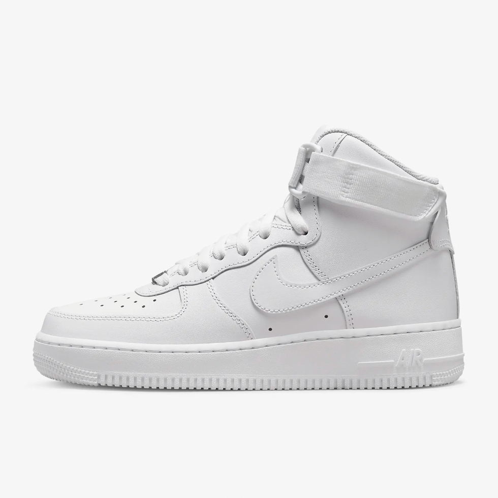11 Air Force Ones Outfits â Cute Ways to Wear Nike Air Force 1s
