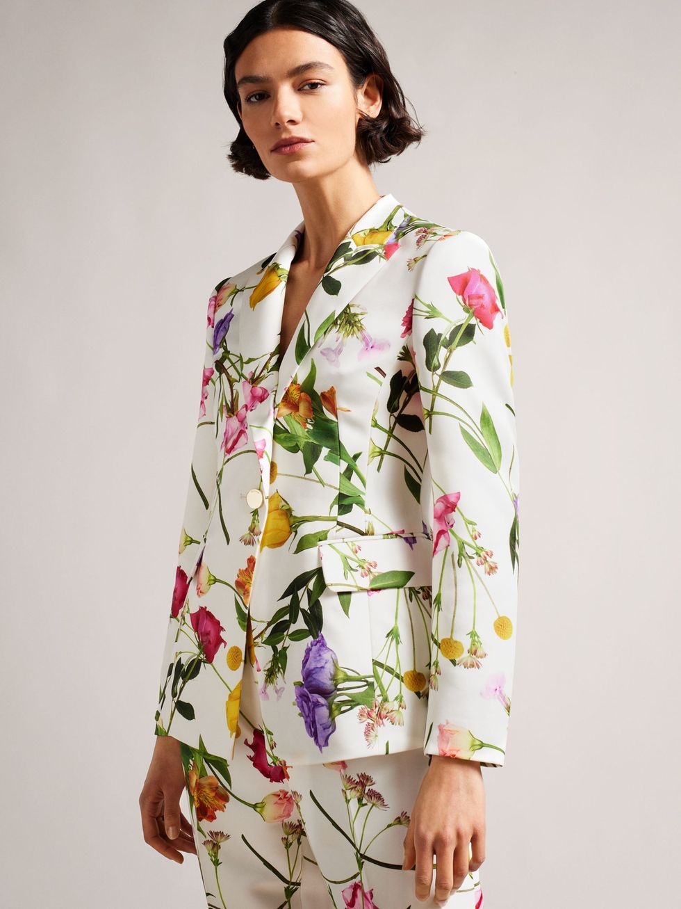 Alex Jones is chic in floral print Boden suit