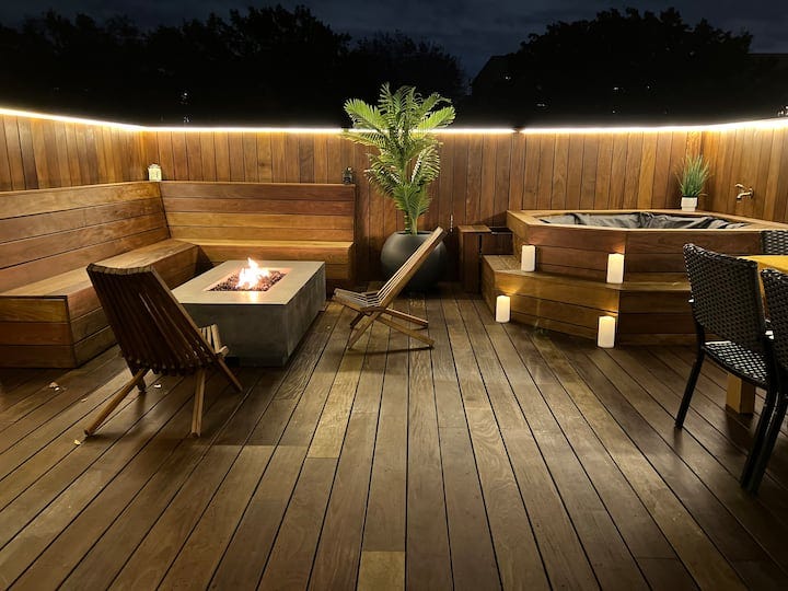 Queens Rooftop Terrace Apartment
