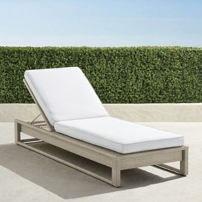 Best store poolside loungers