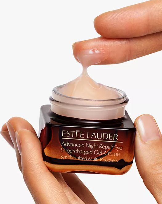 Estee Lauder all skin types eye skin offers care