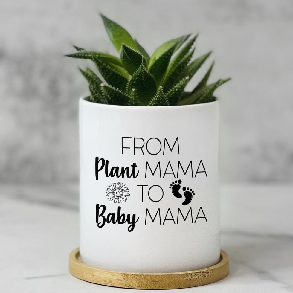 New Mom Gifts for Women - Pregnancy Gifts for First Time Moms to