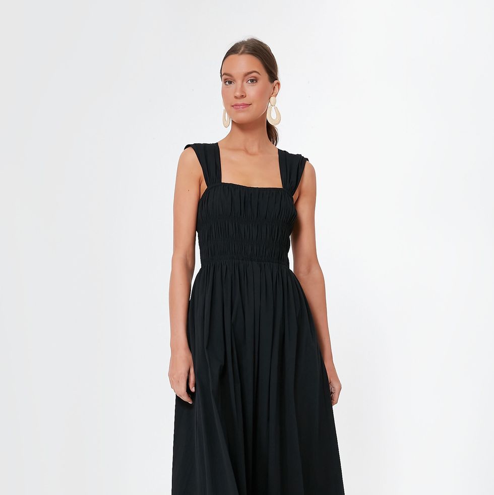 Classic Smocked Dress – six+one