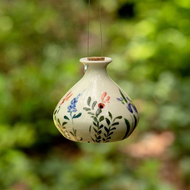 Hand-Painted Porcelain Feeder