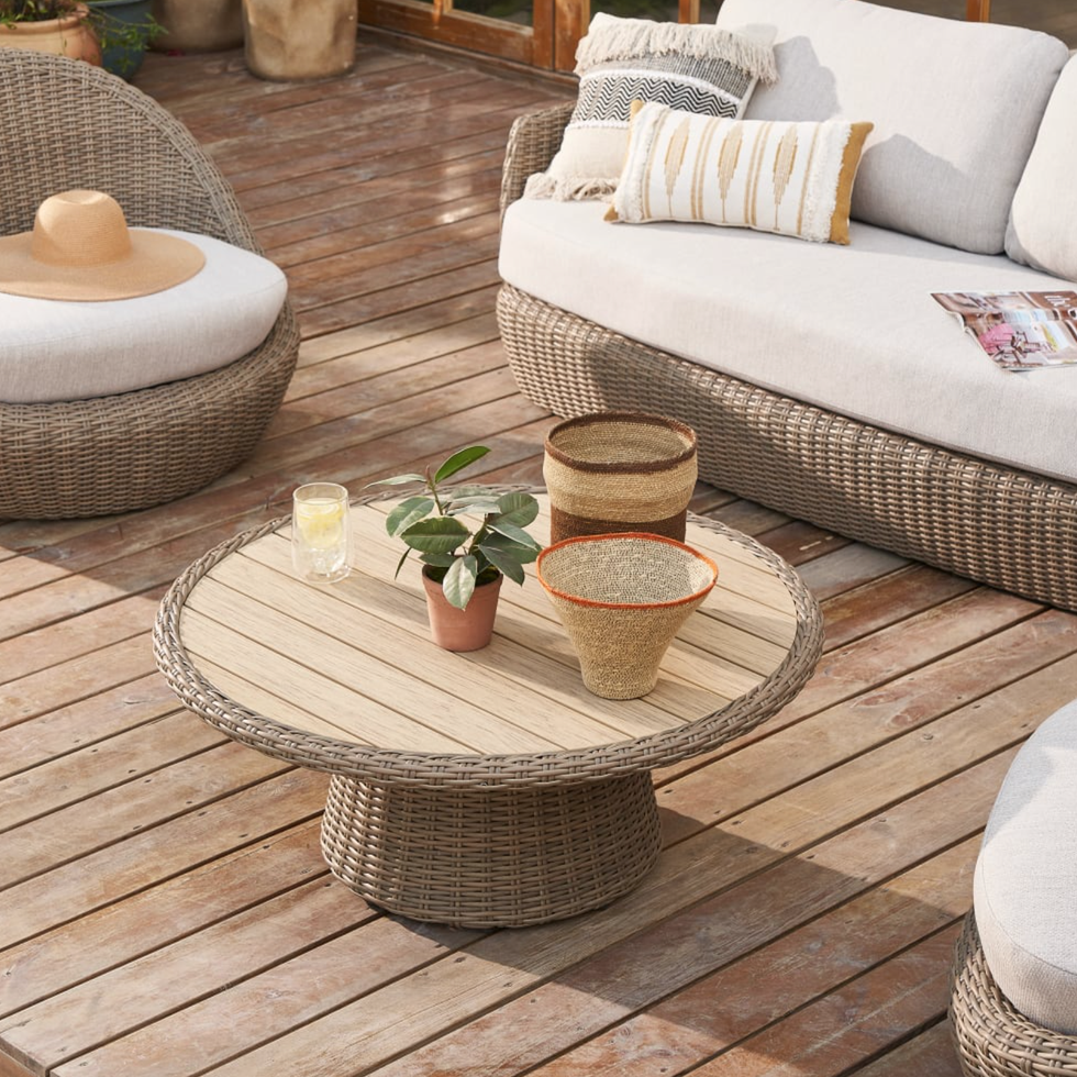 Malta Round Pedestal Coffee Table