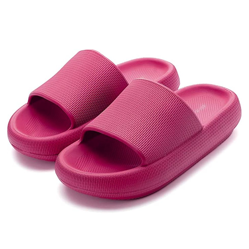 Buckled Ladies Sandals Wide Band Women Slides Cushioned Insole Flat  Slippers - China Replicas Shoes and Woman Shoe price