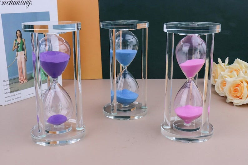 Round Hourglass