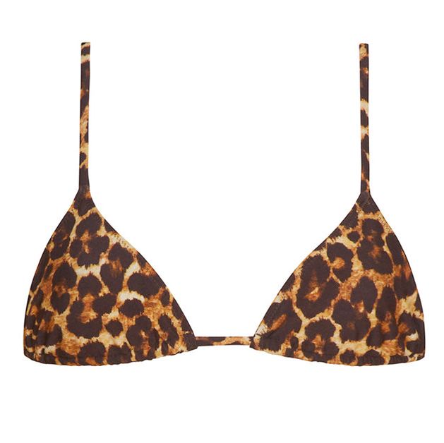 We love Hailey Bieber's leopard print bikini and bucket hat combo