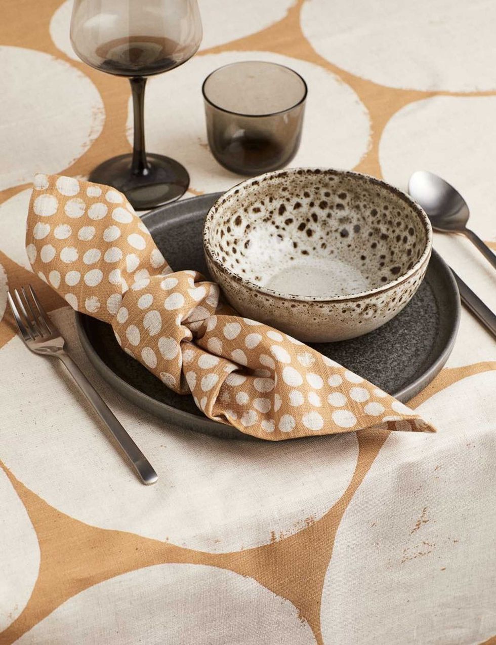 Patterned tablecloth