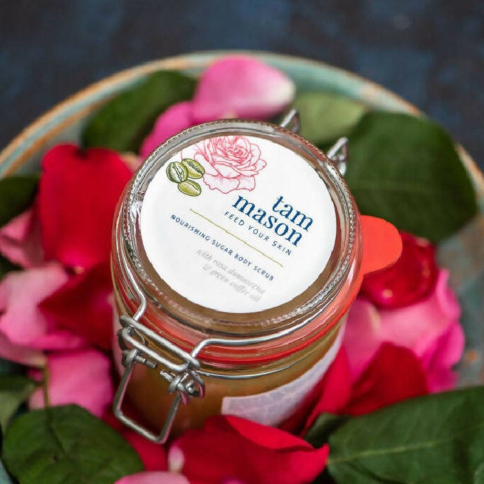 Rosa Damascena-Zucker-Körperpeeling, 400 g Rosa Damascena-Zucker-Körperpeeling, 400 g