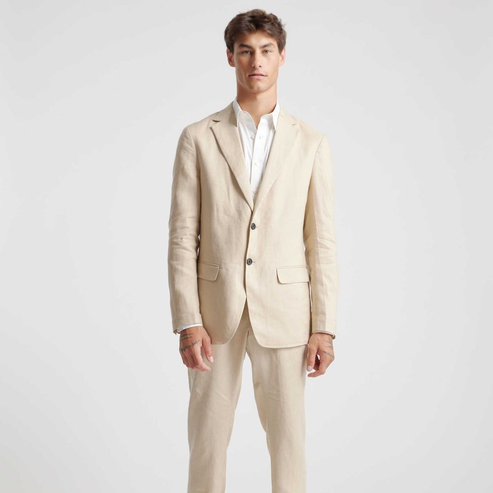 How to Wear a Linen Suit: A Guide for Summer Style