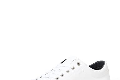 Las 10 mejores zapatillas blancas de hombre del mercado