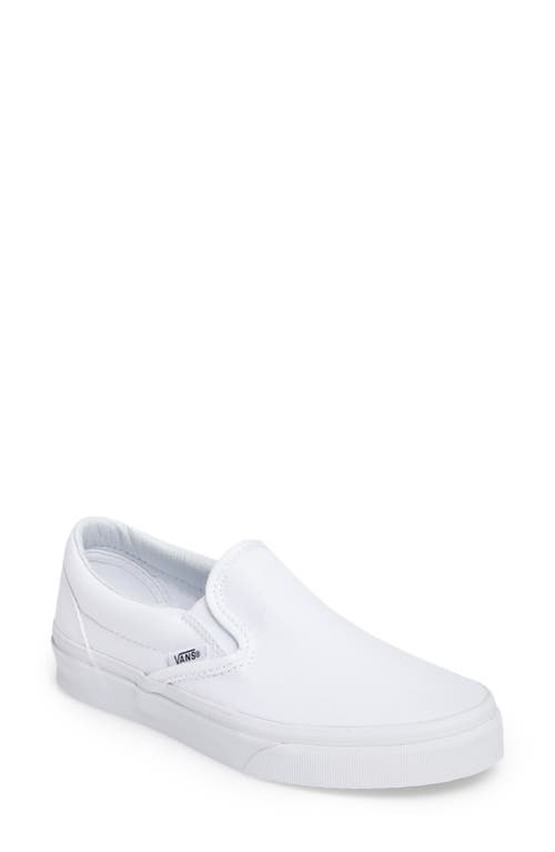 20 Best White Sneakers to Wear With Dresses 2023 – Footwear News