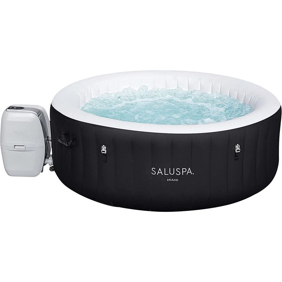 Saluspa Miami inflatable hot tub