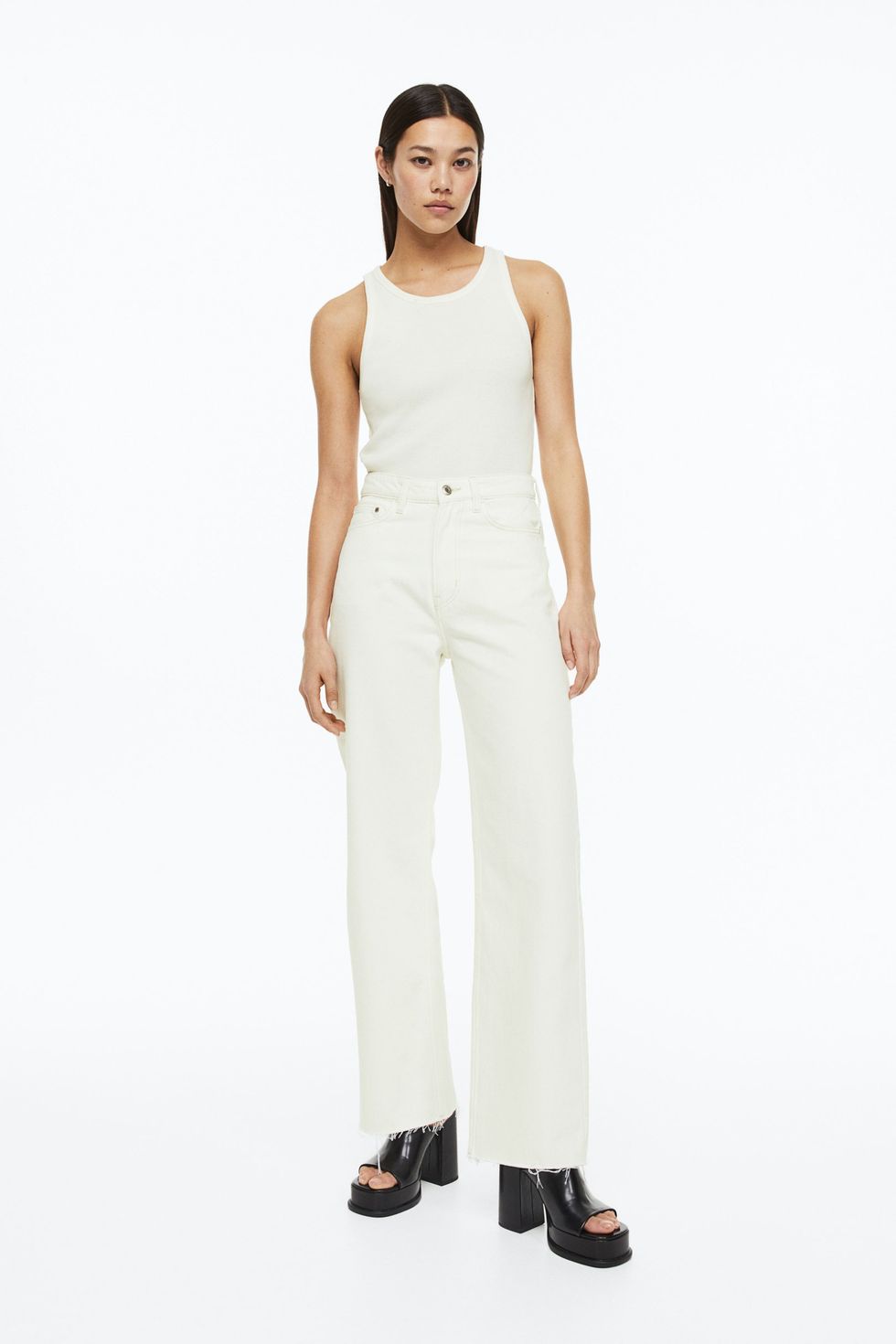 Wide Ultra-High-Waist White Jeans with Fray Hem