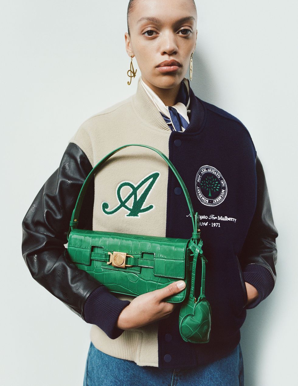 Latest Fashion Brand Updates, Campaigns & Shows  LE MILE Magazine News  Blog - Mulberry x Paul Smith ANTHONY Collection 2023: A British Design  Evolution - LE MILE