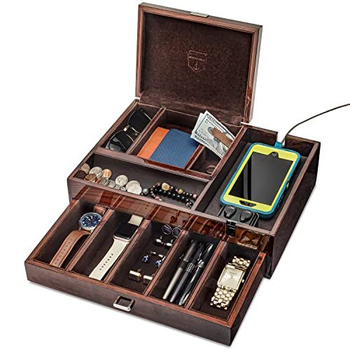 Men's jewelry clearance case